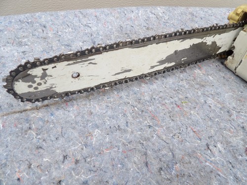 VIDEO Running, Stihl 009L Chainsaw 14" bar & chain top handle 009 L, brake - Picture 6 of 24