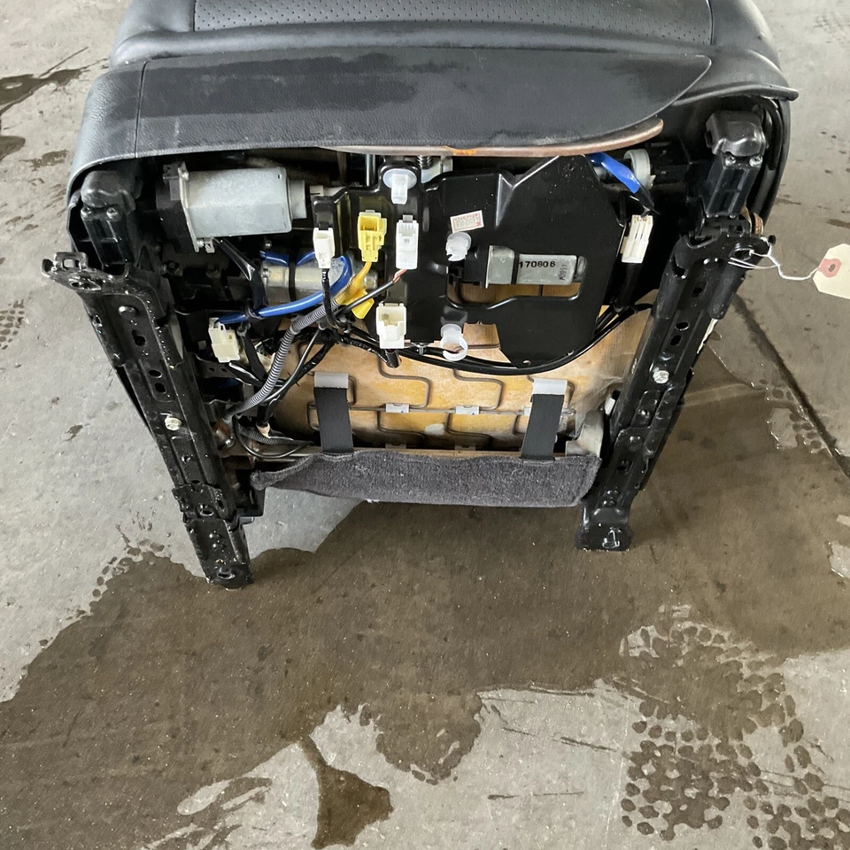 Assento dianteiro direito 07-13 Infiniti G35 G37 Sedan 87611-JK60A 87300-JK64A - Imagem 4 de 4