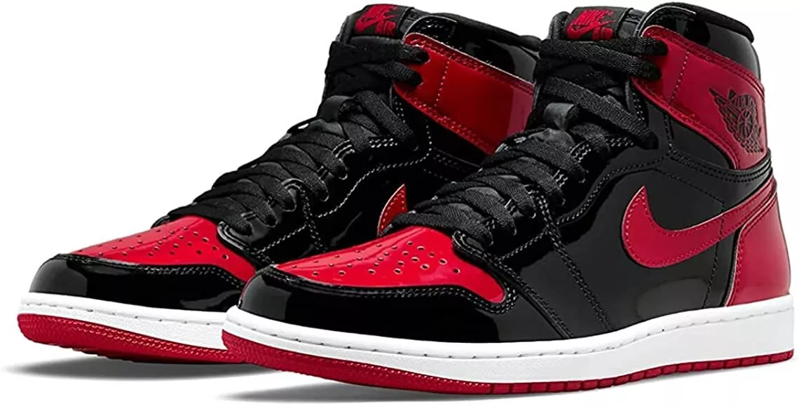 Air Jordan 1 Retro High OG 'Patent Bred' 555088-063