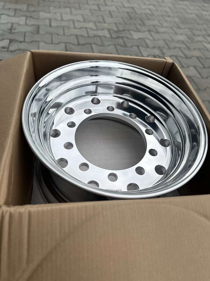 Lkw Alufelgen  - Bild 2 von 3