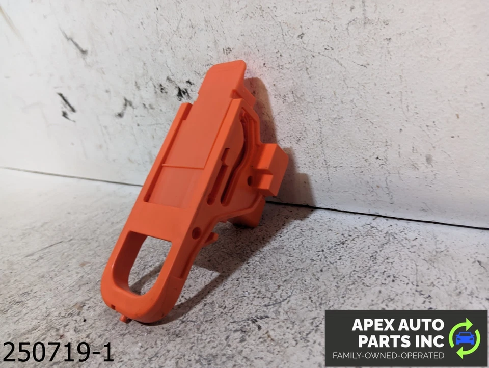 OEM 2005 - 2009 Toyota Prius 1.5L HYBRID BATTERY SAFETY PLUG FUSE DISCONNECT - Image 2 of 4