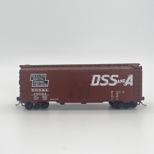 Accurail 40' AAR Stahlbox Car DSS&A Duluth South Shore Atlantic montiert HO - Bild 3 von 6