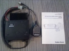 Working Radio Shack HTX-242 Amateur 2 meter 25W Mobile Transceiver