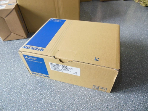 Mitsubishi MR-J2S-350A Servo Drive One Nuovo MRJ2S350A Spedizione Celere - Foto 2 di 3