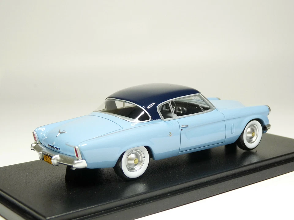 BOS Best of Show 1/43 1953 Studebaker Commander Starliner Resin Model Car - Image 2 of 3