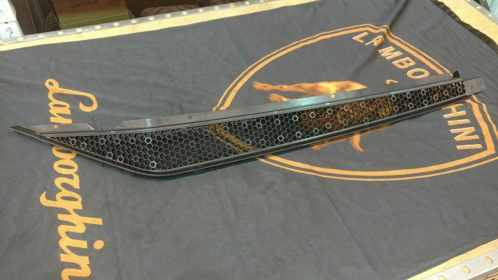 LAMBORGHINI MURCIELAGO ROADSTER REAR RIGHT BONNET HOOD GRILL OEM 417827968