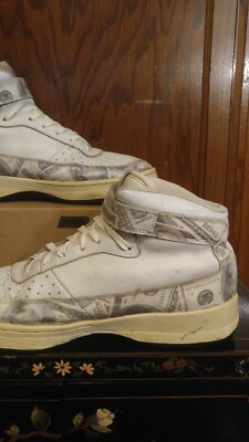 ツユアパレル SIGNATURE LOGO AVIREX SHOES 1975 HIGH TOP SNEAKERS STYLE