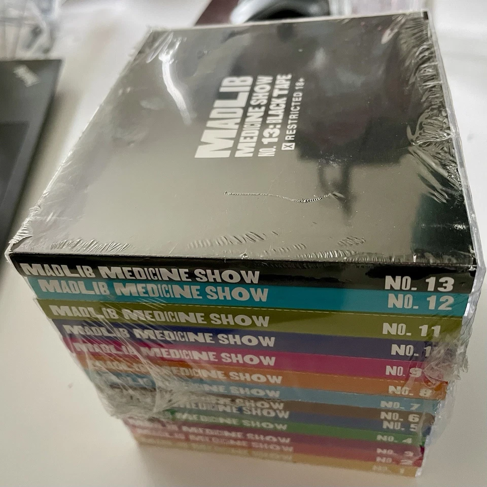 Madlib Medicine Show The Brick 13-CD-Boxset, sehr rar, Neu & OVP - Bild 2 von 4