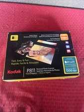 Kodak Gallery P811 Personal Photo Scanner - makes up to 8x10