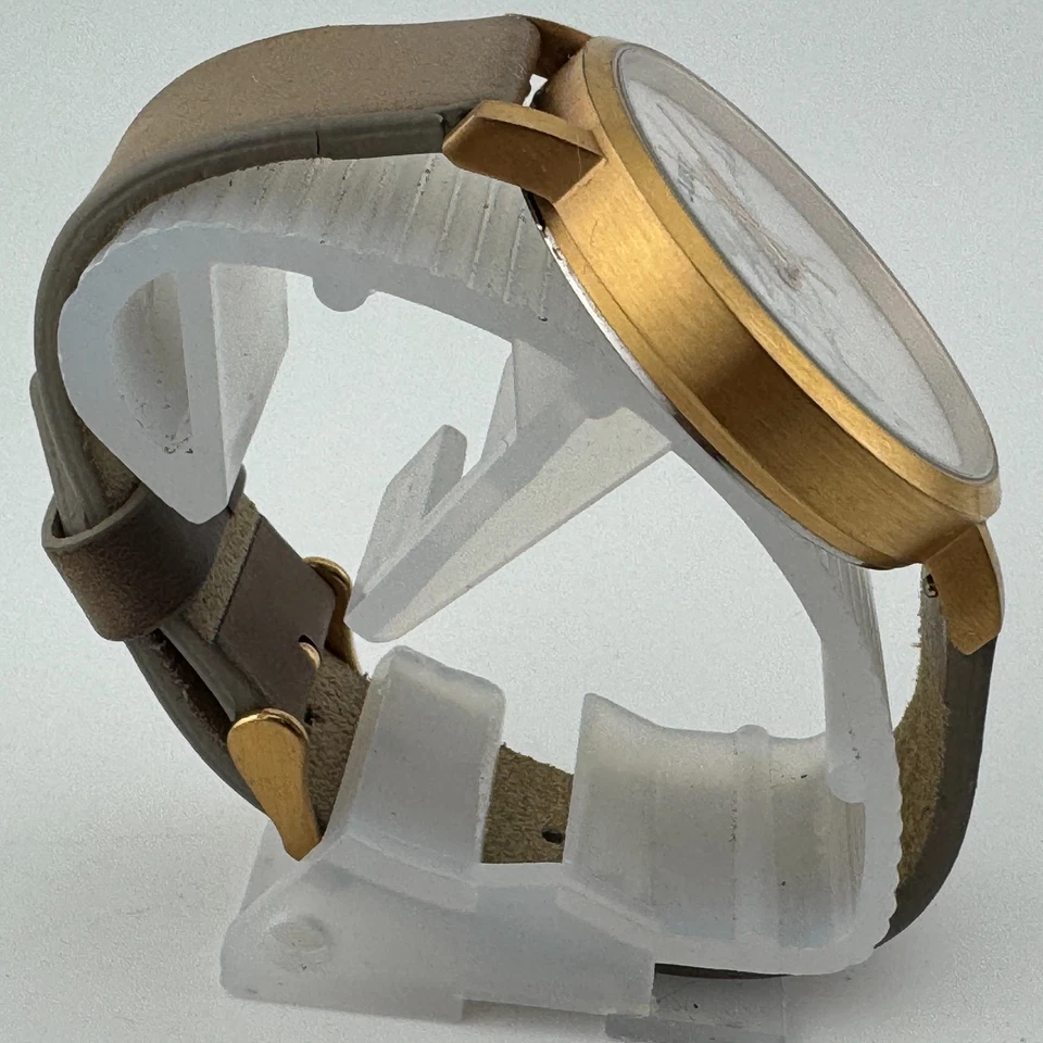 Reloj de Cuarzo Cluse Unisex Tono Dorado Esfera Patrón Mármol Japón Analógico Batería Nueva Foto 3 de 4