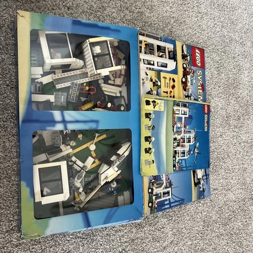 LEGO System 6398 Central Precinct HQ 90% Minifigs, Baseplates, Instructions READ