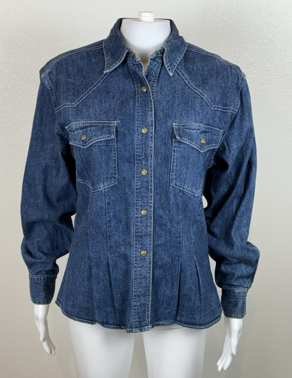 Vintage Banana Republic Safari Travel Denim Western Shirt Womens 6 Pearl Snap