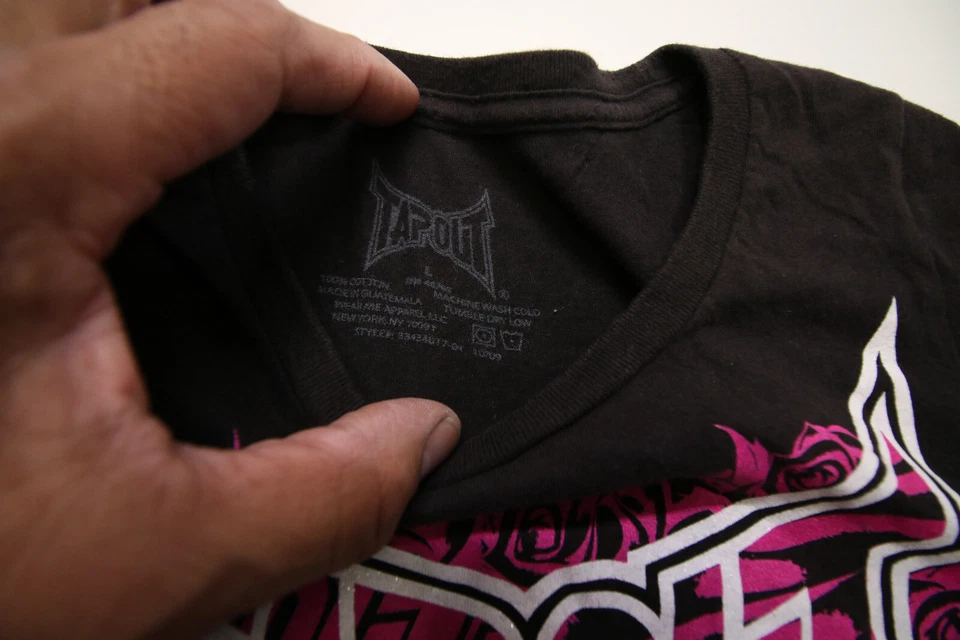 Vintage Tapout Womens Babydoll Cap Sleeve T-Shirt L Black Pink Roses Y2K MMA - Image 3 of 4