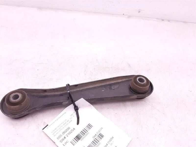 Brazo de control superior trasero sin resorte neumático 98-11 FORD CROWN VICTORIA 8W1Z5500A Foto 4 de 4