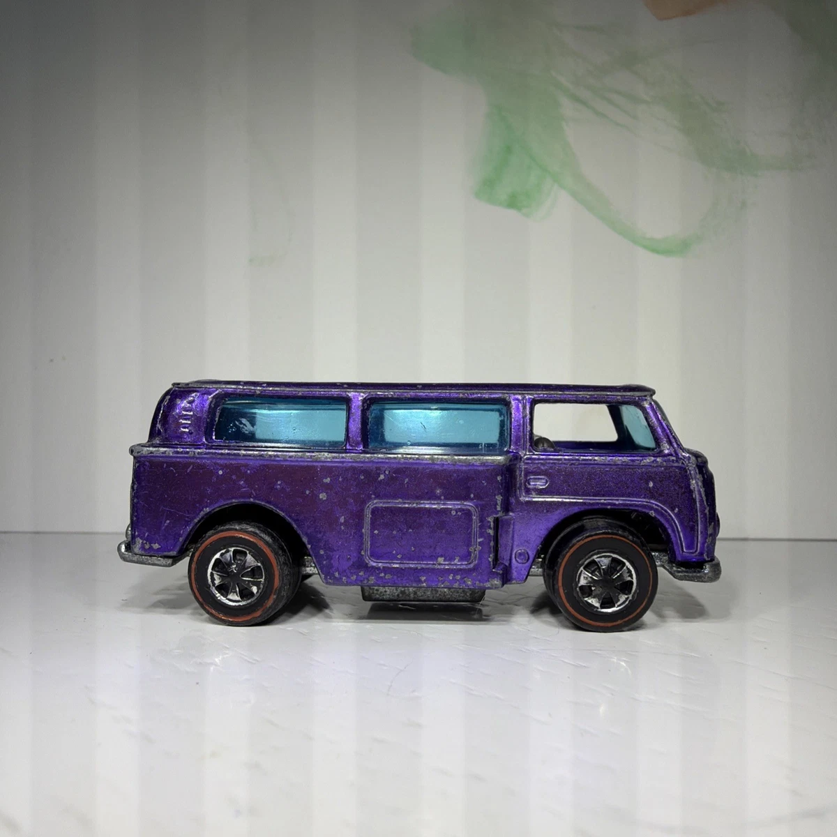 Hot Wheels Redlines Volkswagen Purple Vintage Manufacture Diecast