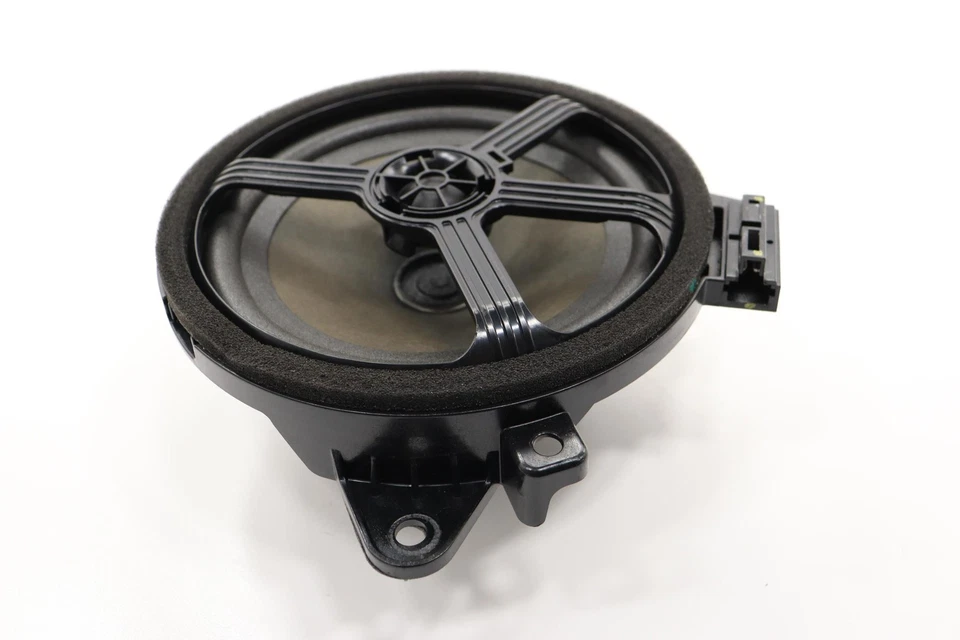 ALTAVOZ AUDIO PUERTA LADO CONDUCTOR TRASERO IZQUIERDO KIA SEDONA 2015-2021 OEM 96360A9200 Foto 2 de 4