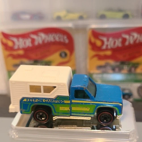 Used Hot Wheels Pickup Truck Vintage 1974 Blue White Green Diecast.  Plastic Car