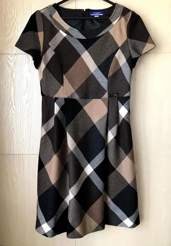 Abito Burberry Blue Label al ginocchio Nova check lana 38 M (US:S) 040094d