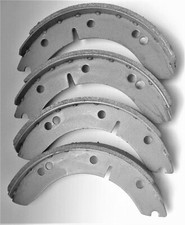 SET 4 BRAKE SHOES FRONT OR REAR WOLSELEY 4/44,4/50 & 15/50 1953-1958