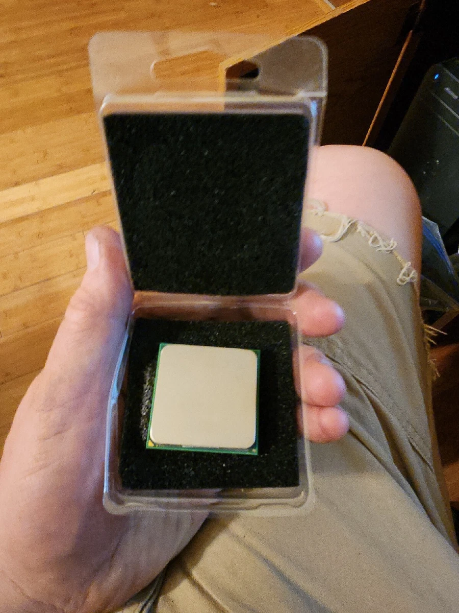 AMD Athlon 64 3800 2.4 GHz Processor ADA3800IAA4CW SOCKET AM2 CPU