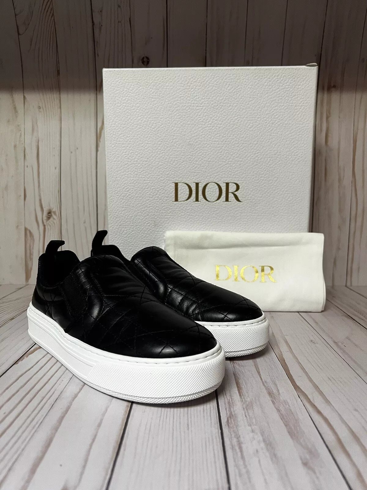 Baskets à enfiler en cuir matelassé Christian Dior Solar Cannage noires taille 35/5