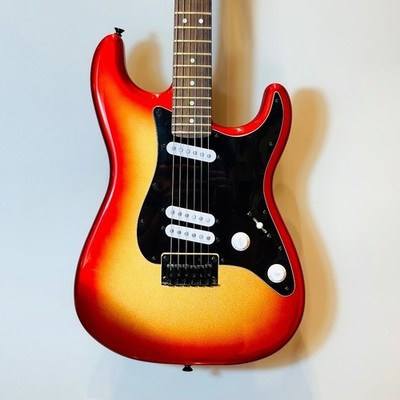 Squier by Fender Contemporary Stratcaster w/soft case USED