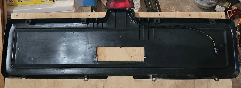 Panel de moldura de puerta trasera Volvo 740 760 Wagon, azul OEM 1265554 Foto 2 de 4