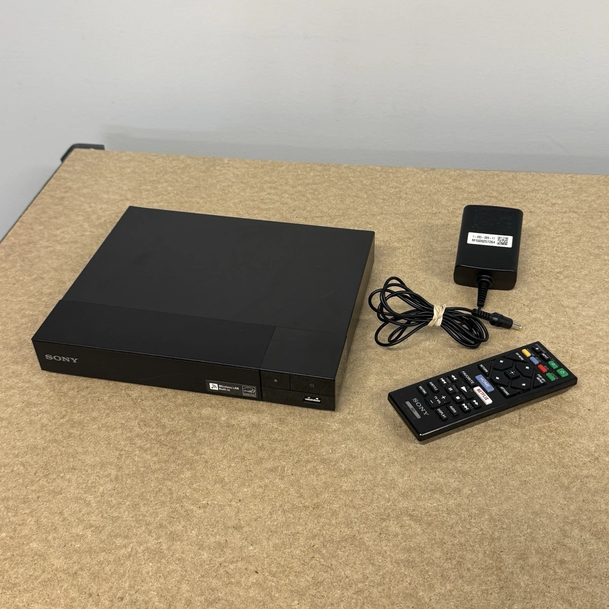 Sony Blu-ray BD-RE DVD & Blu-ray Players with Home Theater