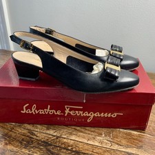 Salvatore Ferragamo Calotta Slingback Vintage pumps size 7 AA