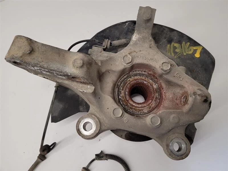 Dodge Caravan 2008-2020 pasajero delantero derecho husillo nudillo 04743568AE Foto 2 de 4