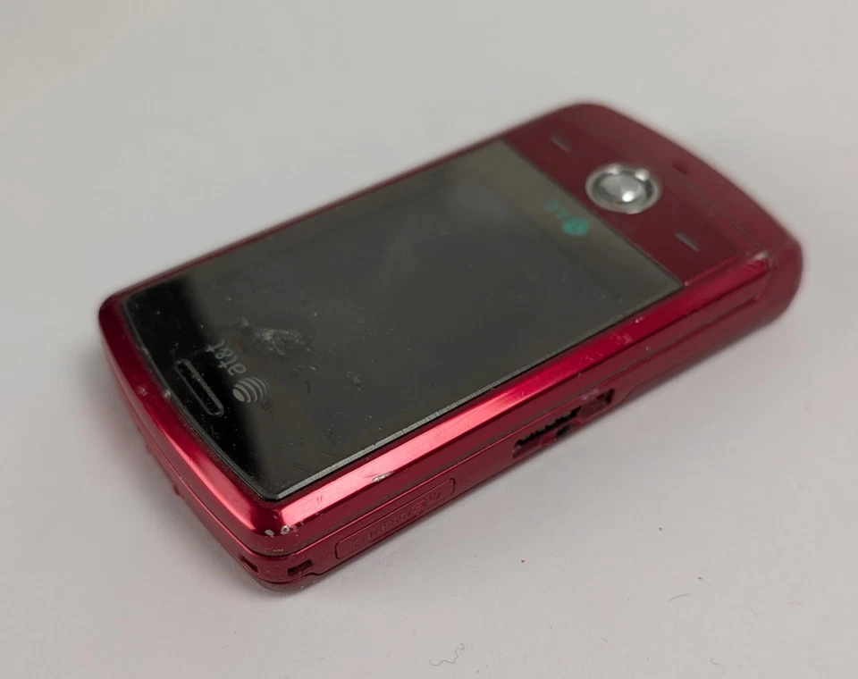 Y2K Red LG Camera Keyboard Slide Cell Phone Untested  - Image 4 of 4