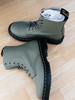 Dr. Martens Damen Leder-Stiefeletten grün Knöchel Schnürung Blockabsatz
