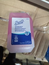 Scott 91552 Foam Skin Cleanser with Moisturizers Floral Scent 33.8 fl oz/1 Liter