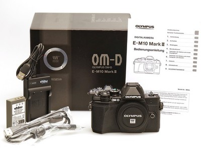 OLYMPUS Digitalkamera OM-D E-M10 Mark III Gehäuse schwarz - nur 5901 Auslösungen