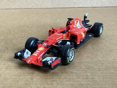 Bburago Ferrari SF15-T Formula One Car, S. Vettel, 1:43 Scale, Die