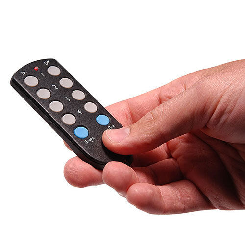 X10 Wireless 4 Unit Remote Control - kr22A - Afbeelding 1 van 2