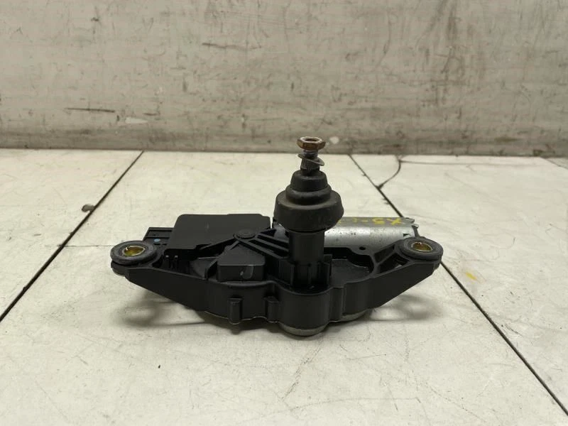 2005 BMW X5 REAR WIPER MOTOR OEM+ - Image 4 of 4
