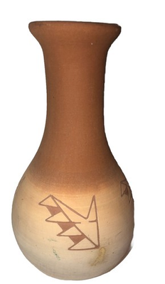 #ad Sioux Vase Native American Pottery Ombre Matte Carved Vase signed Fun $19.25