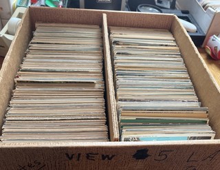 Postcard Large Lot Of 1000 Mixed Standard Views Topics And Greetings