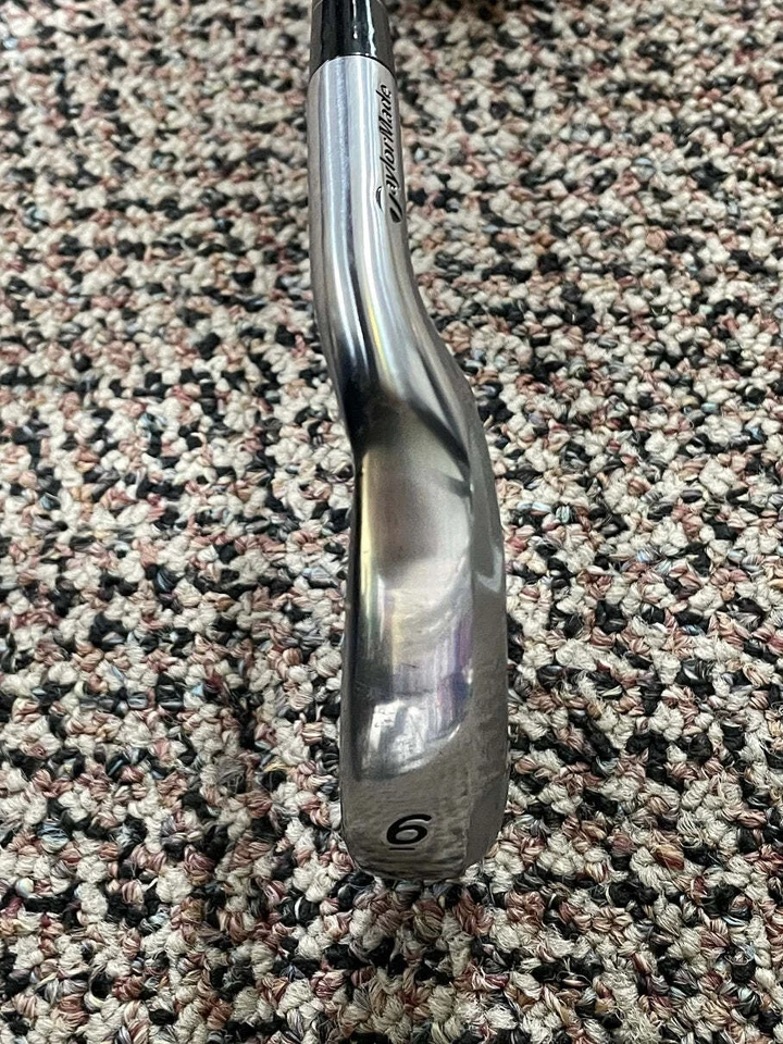 TaylorMade Burner 32° 6 Iron REAX 65g Regular Flex Shaft Golf Pride Tour Velvet - Image 2 of 4