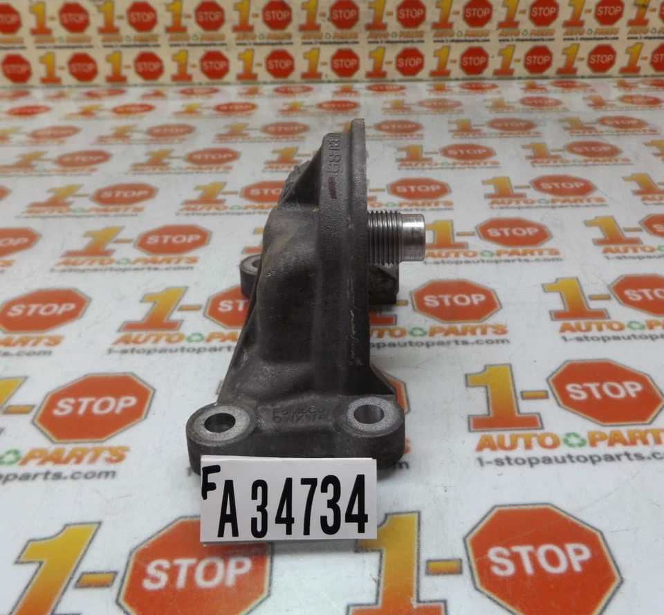 Adaptador de filtro de óleo Ford Fusion 2011-2019 BS4Z-6881-A fabricante de equipamento original - Imagem 2 de 4