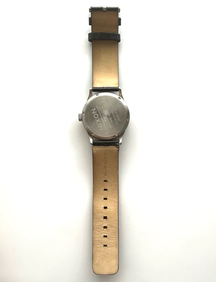 Reloj Nixon The Sentry de acero inoxidable Foto 4 de 4