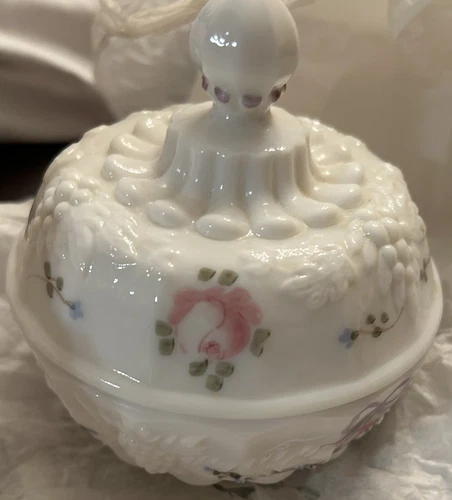 Vintage Westmoreland Milk Glass 4.75"x5"  Trinket Jar