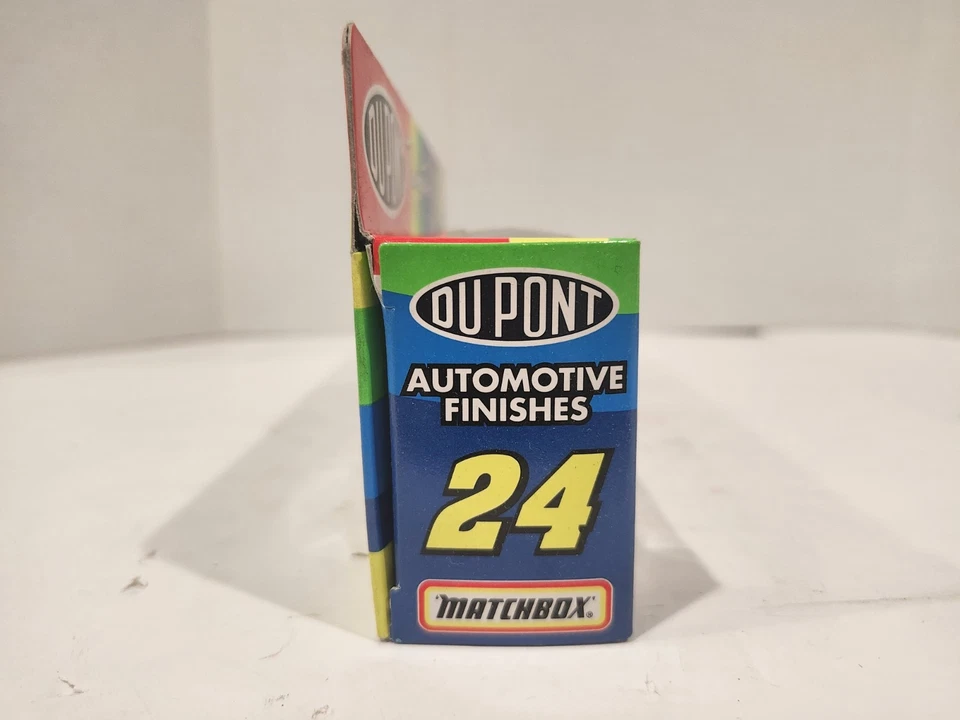 1993 年 #24 杰夫·戈登·杜邦赛车年度新秀 Team Convoy 1: 64  — 第 3/4 张图片