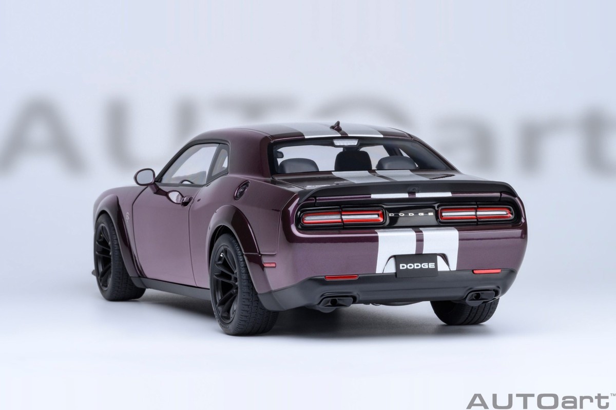 1/18 Dodge Challenger SRT Jailbreak Hellraisin Purple Model Car by