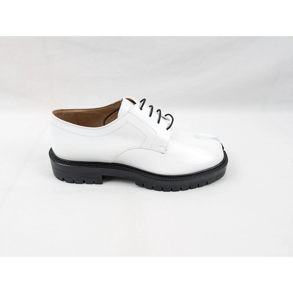 Maison Margiela Laced Tabi Loafers in White BNWB 43