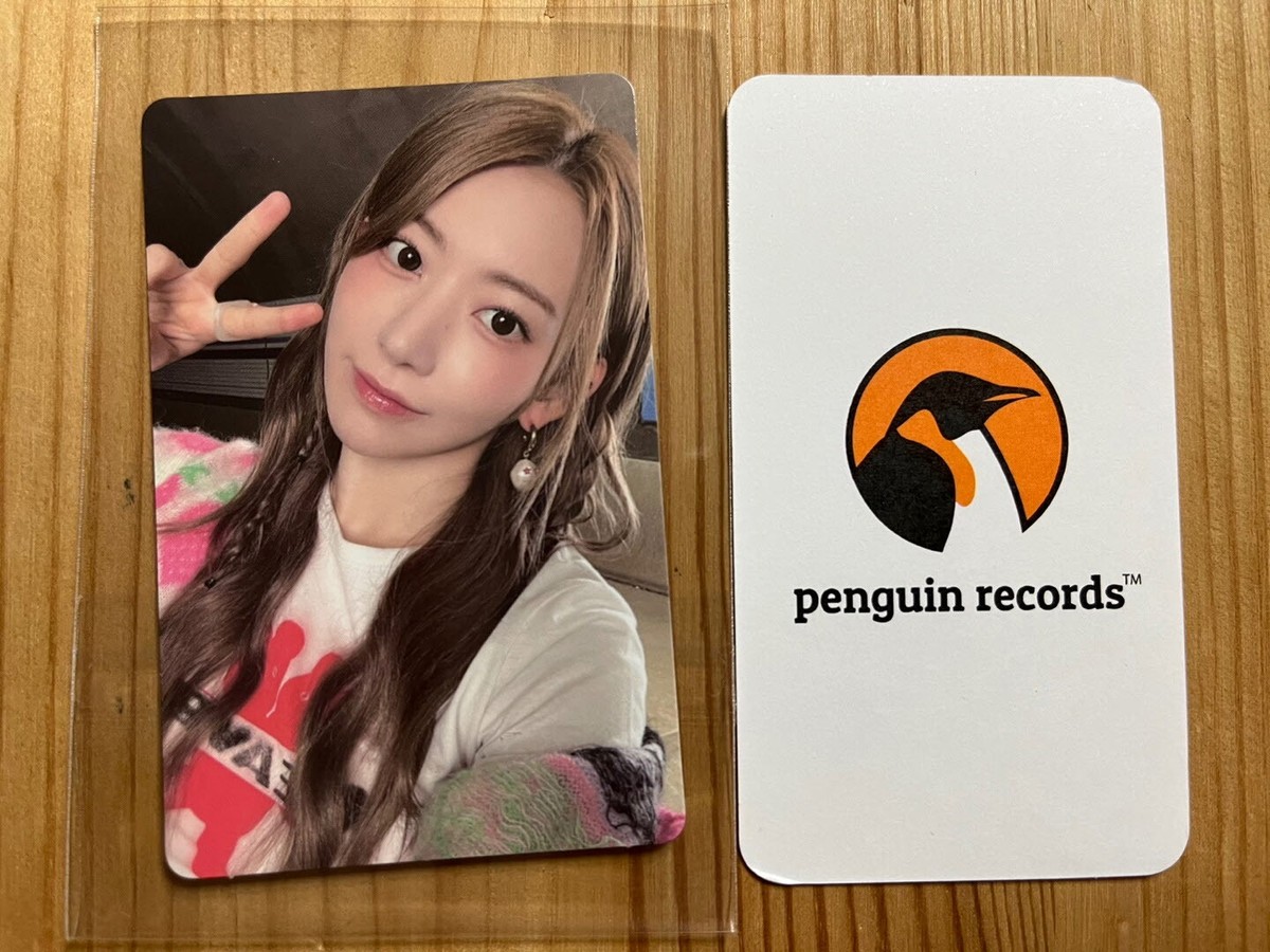 LE SSERAFIM 2ND MINI ALBUM ANTIFRAGILE COMPACT Ver. PHOTO CARD