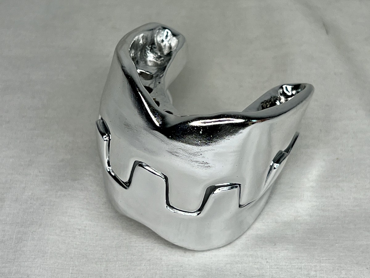 007 James Bond, Jaws, Metal Teeth, Metal, Signed, Numbered