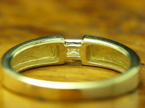 14kt 585 Gelbgold Ring mit 0,12ct Diamant Besatz / 3,2g / RG 56,5 - Bild 4 von 6