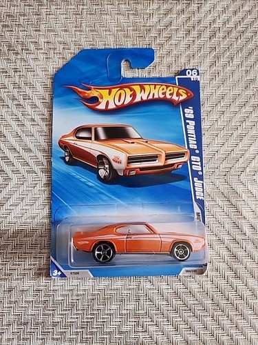 Hot Wheels 2010 Muscle Mania '69 Pontiac GTO Judge Orange 084/240 - 第 1/12 張圖片